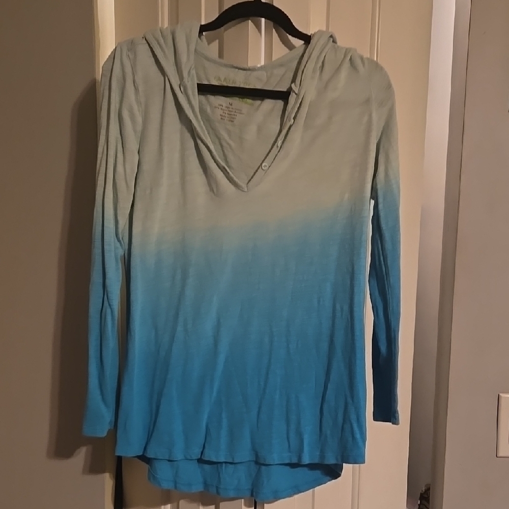 Gradient Blue Long Sleeve Top